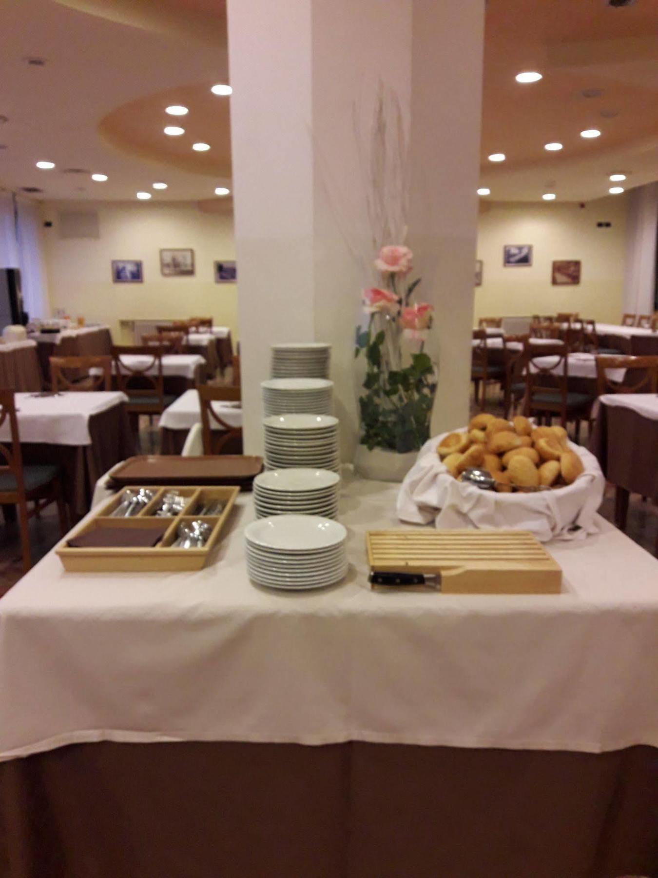 Hotel Stazione 派拉迪克 外观 照片
